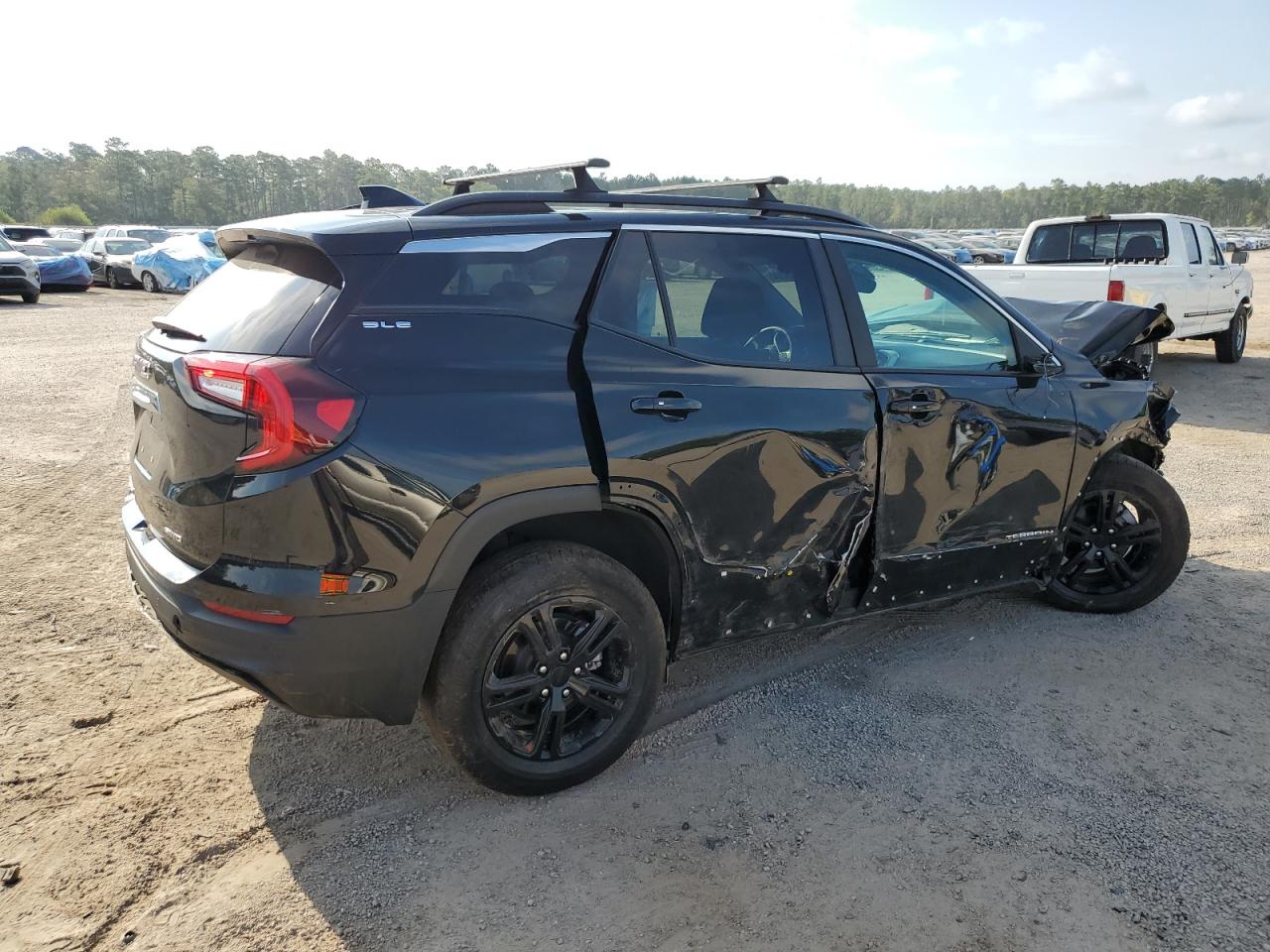 2022 GMC Terrain VIN 3GKALTEV8NL148770 Copart auction photo, front end / side damage thumbnail 3
