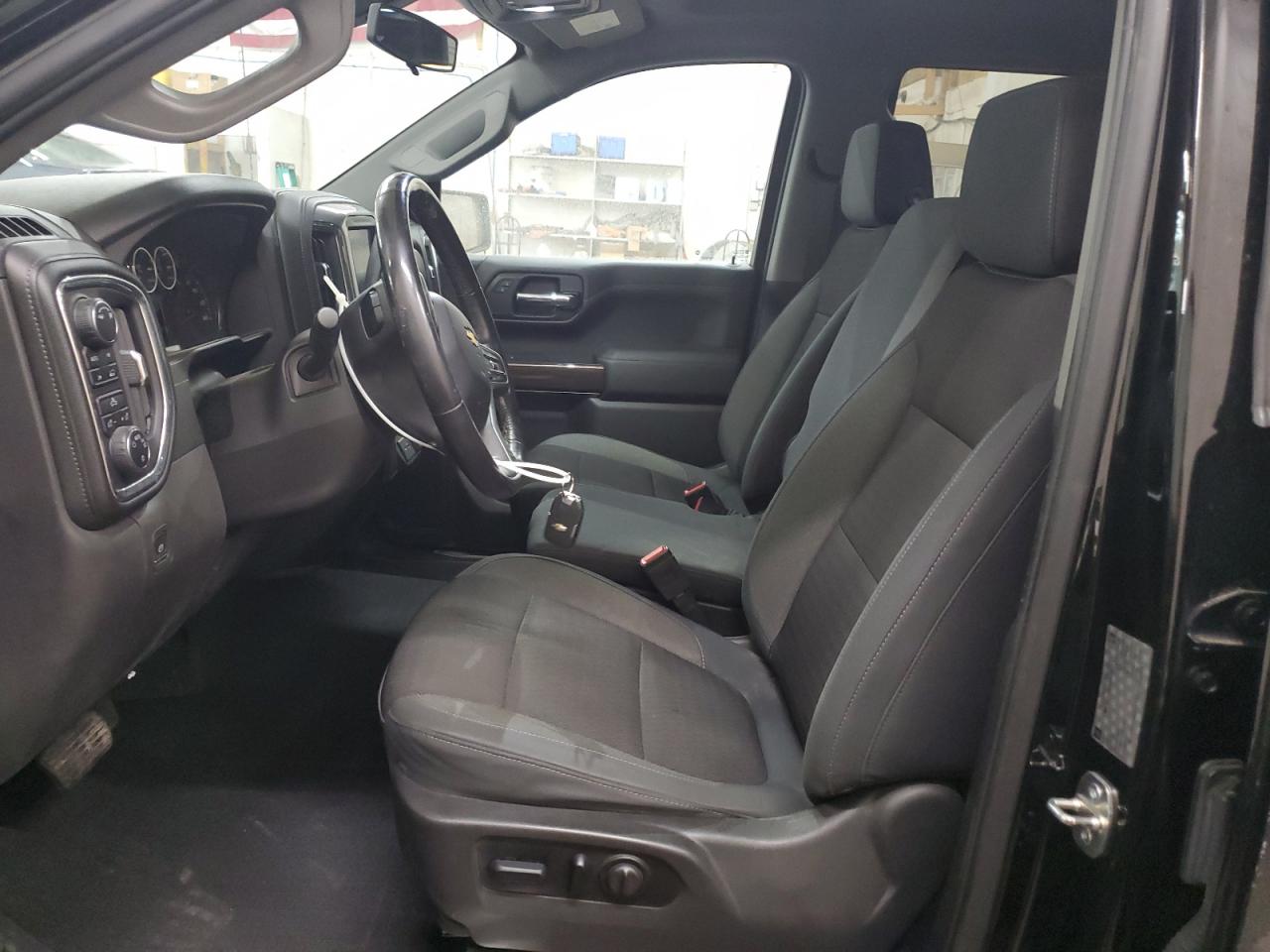 2019 Chevrolet Silverado VIN 3GCUYDED1KG100216 Copart auction photo, front end damage thumbnail 7