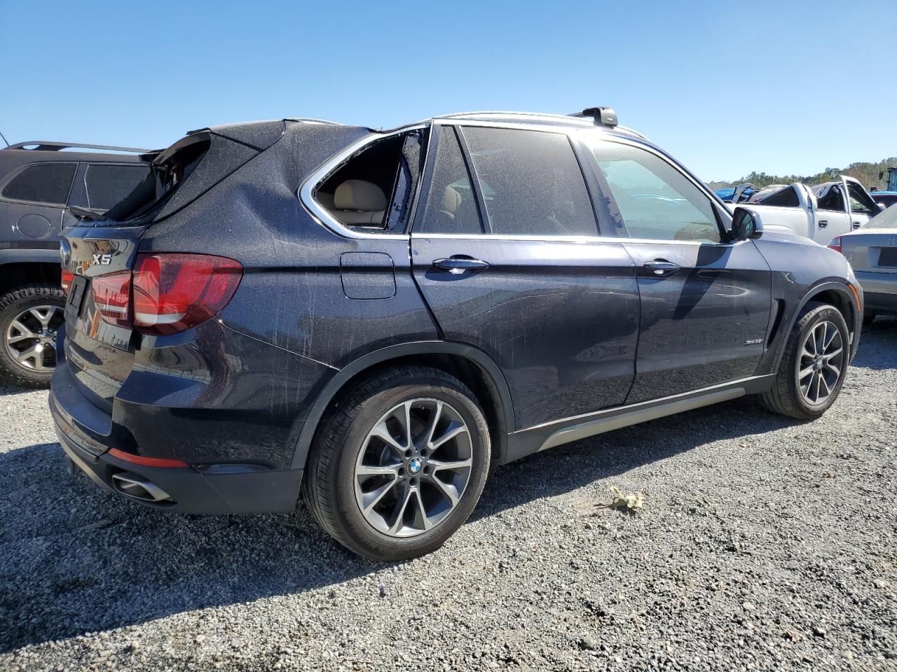 2018 BMW X5 VIN 5UXKR0C55J0Y02629 Copart auction photo, top/roof damage thumbnail 3