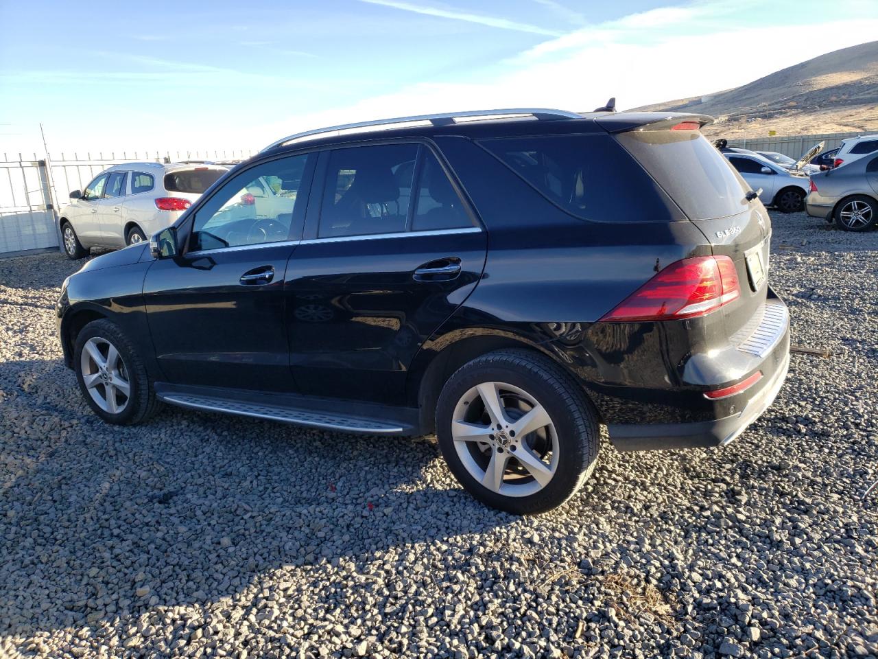 2018 Mercedes-Benz GLE VIN 4JGDA5HB0JB091077 Copart auction photo, hail damage thumbnail 2