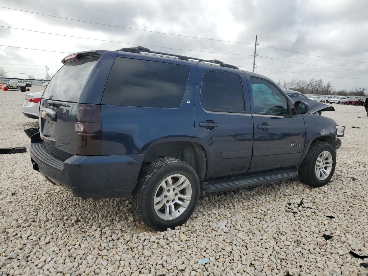 2007 Chevrolet Tahoe VIN 1GNFC13J07R129817 Copart auction photo, front end / frame damage damage thumbnail 3
