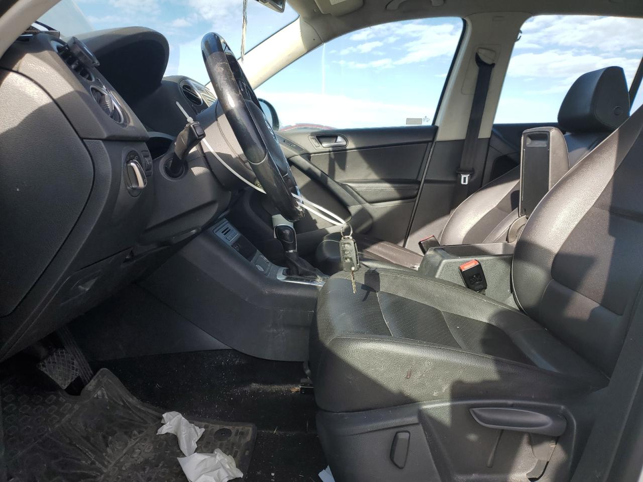 2016 Volkswagen Tiguan VIN WVGAV7AX9GW502213 Copart auction photo, front end damage thumbnail 7