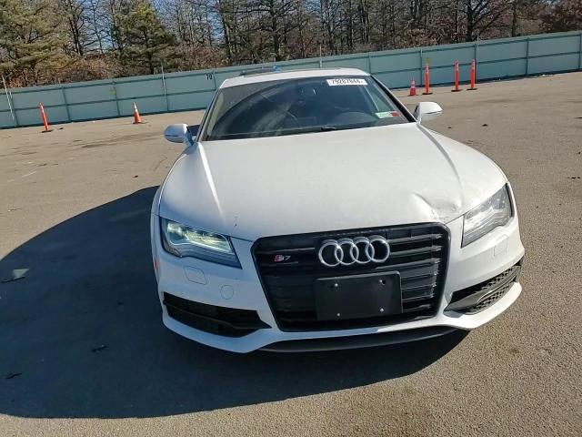 2014 Audi S7 VIN WAUW2AFC2EN047713 Copart auction photo, front end / minor dent/scratches damage thumbnail 10