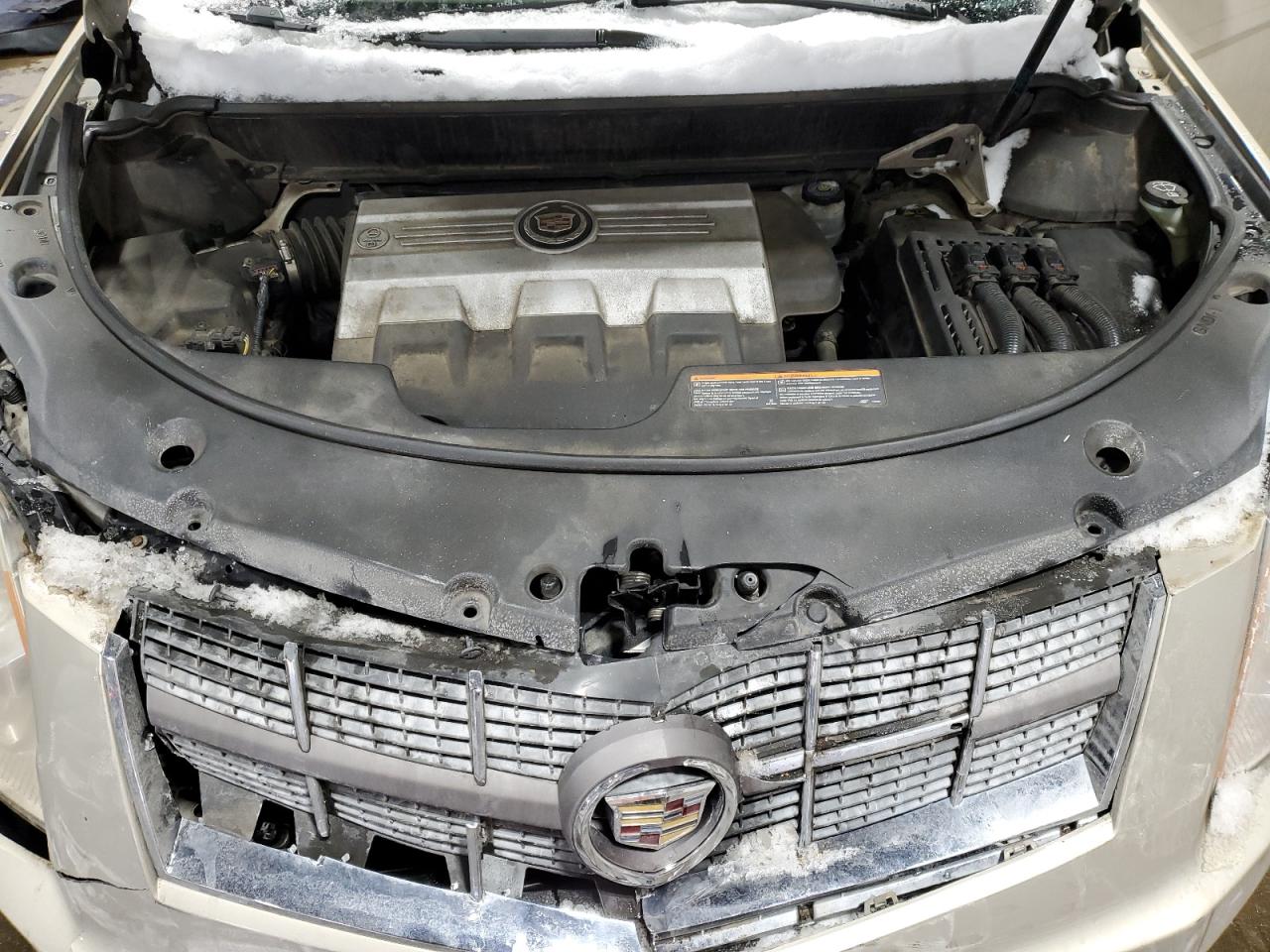 2010 Cadillac SRX VIN 3GYFNAEY7AS552972 Copart auction photo, front end damage thumbnail 12