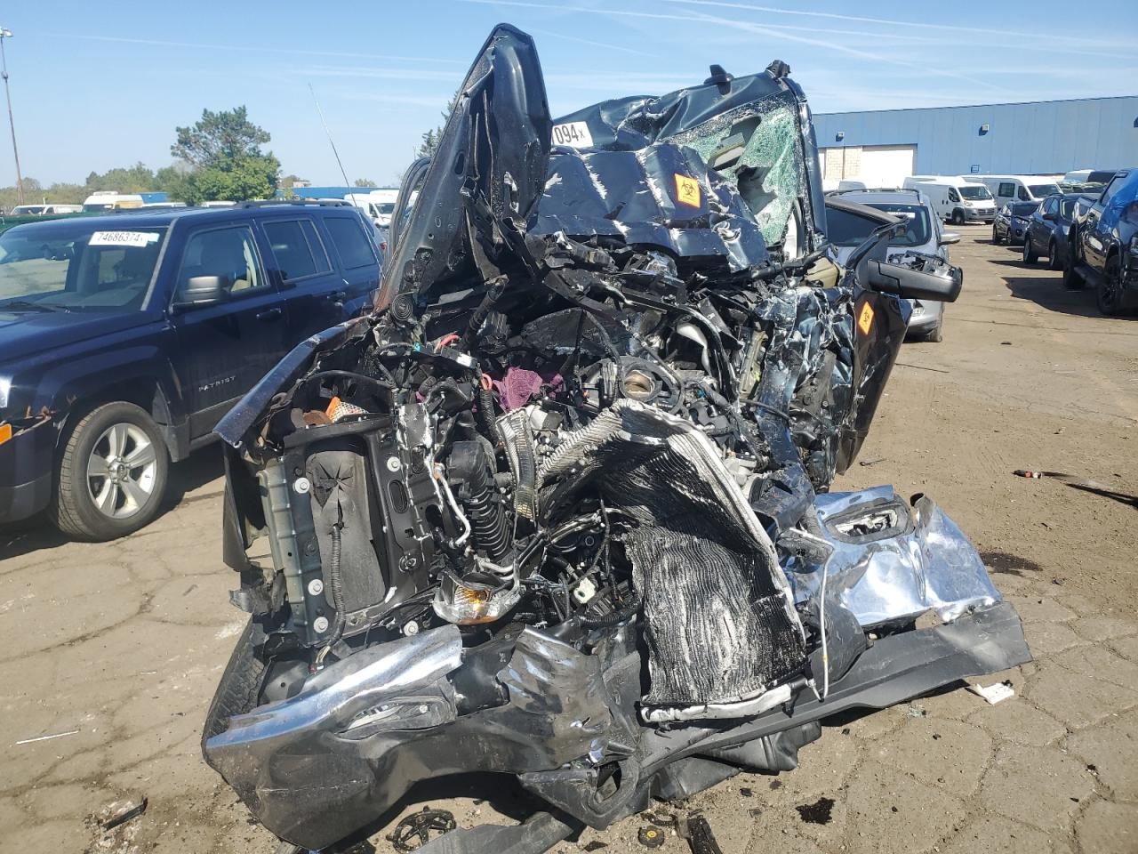 2017 GMC Sierra VIN 1GTV2MEC0HZ161417 Copart auction photo, front end / side damage thumbnail 5