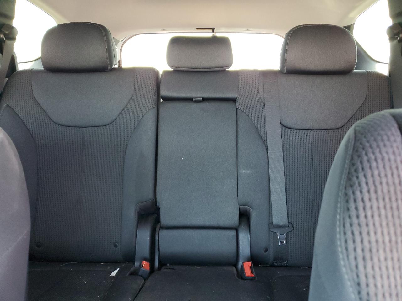 2019 Hyundai Santa Fe VIN 5NMS23AD7KH105773 Copart auction photo, rear end / minor dent/scratches damage thumbnail 10