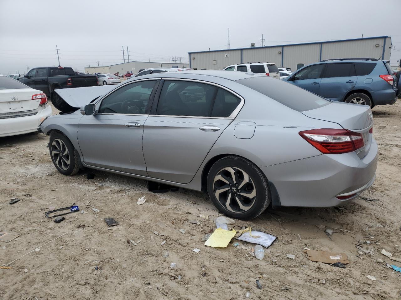 2017 Honda Accord VIN 1HGCR2F80HA130783 Copart auction photo, front end / minor dent/scratches damage thumbnail 2