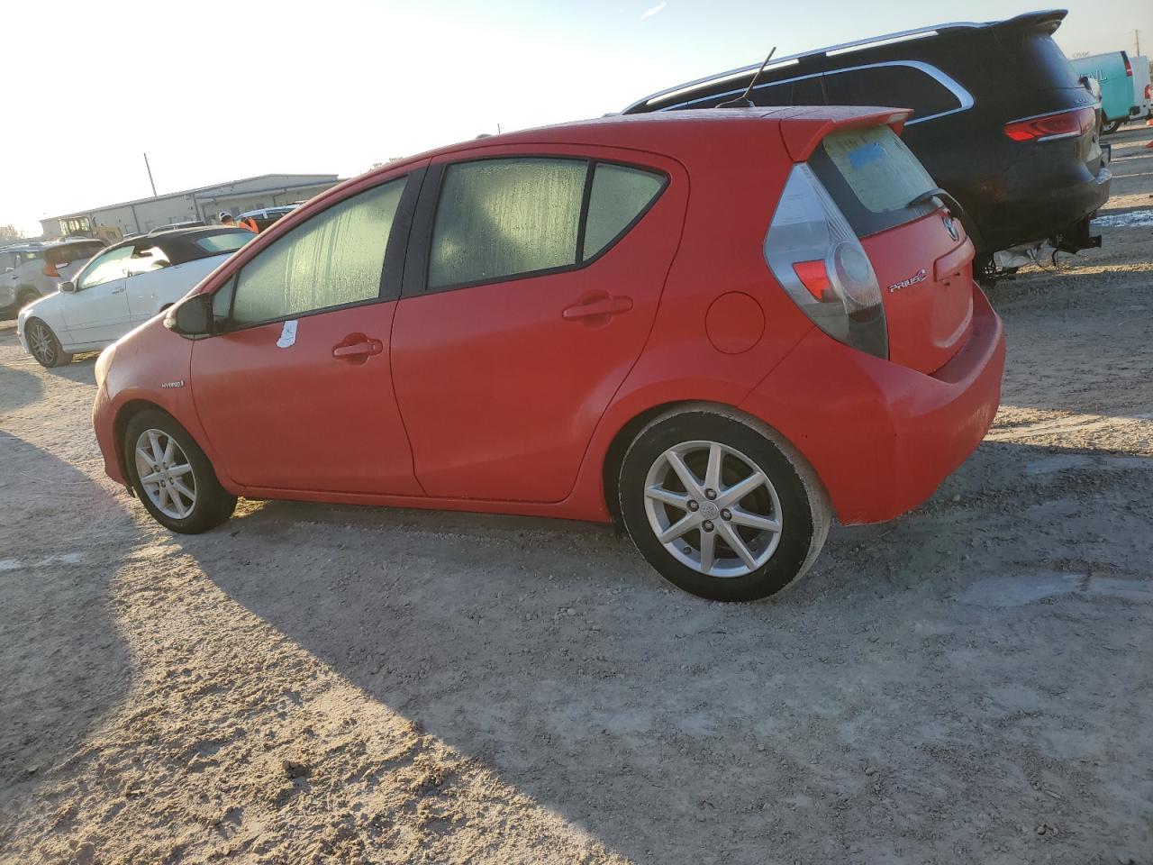 2013 Toyota Prius VIN JTDKDTB34D1035646 Copart auction photo, water/flood damage thumbnail 2