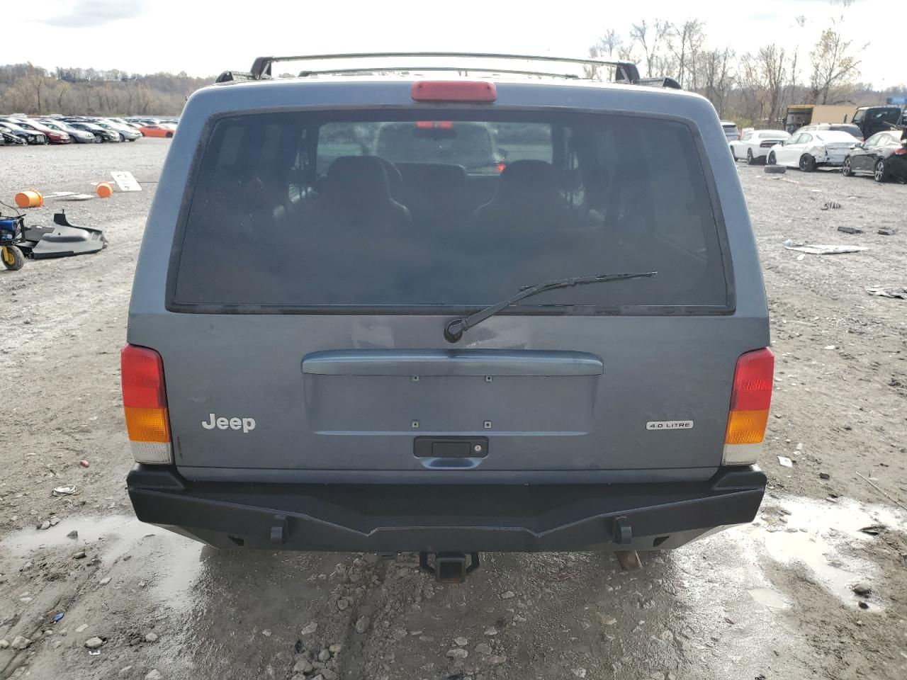 2001 Jeep Grand Cherokee VIN 1J4FF48S81L617663 Copart auction photo, front end / side damage thumbnail 6