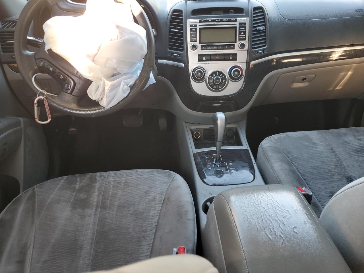 2009 Hyundai Santa Fe VIN 5NMSG13D99H330564 Copart auction photo, front end / side damage thumbnail 8
