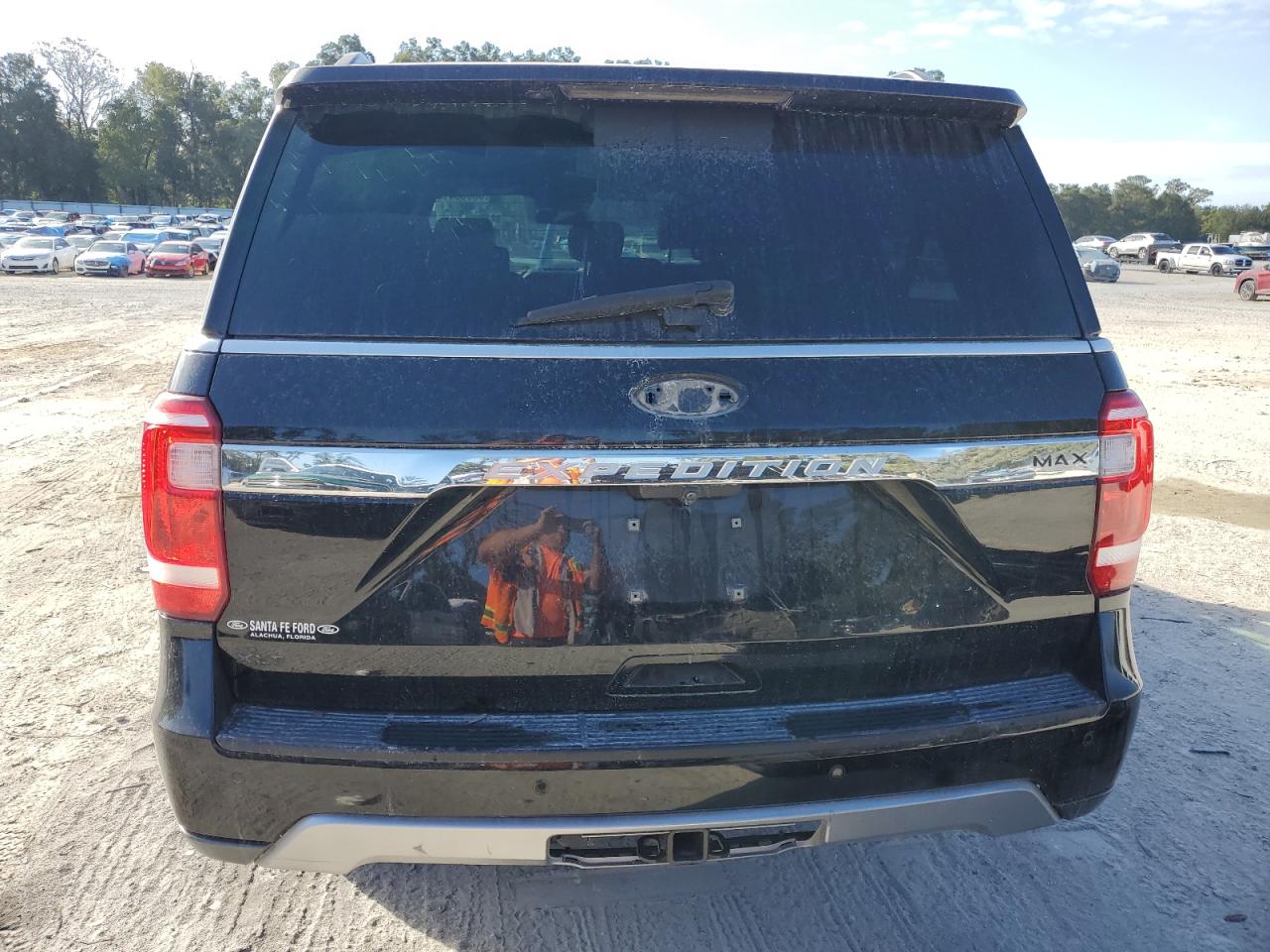 2019 Ford Expedition VIN 1FMJK1JT8KEA49509 Copart auction photo, front end / minor dent/scratches damage thumbnail 6