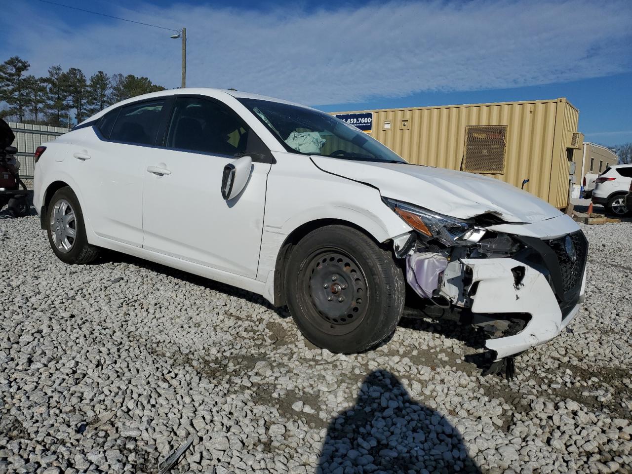 2020 Nissan Sentra VIN 3N1AB8BV1LY224803 Copart auction photo, front end / minor dent/scratches damage thumbnail 4