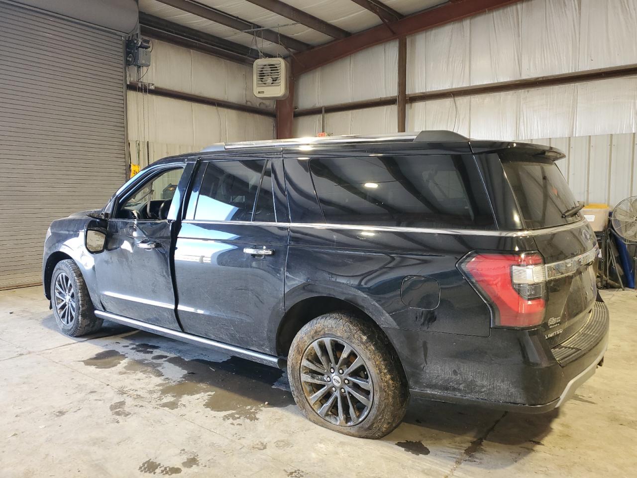 2019 Ford Expedition VIN 1FMJK1KT0KEA58476 Copart auction photo, water/flood / side damage thumbnail 2