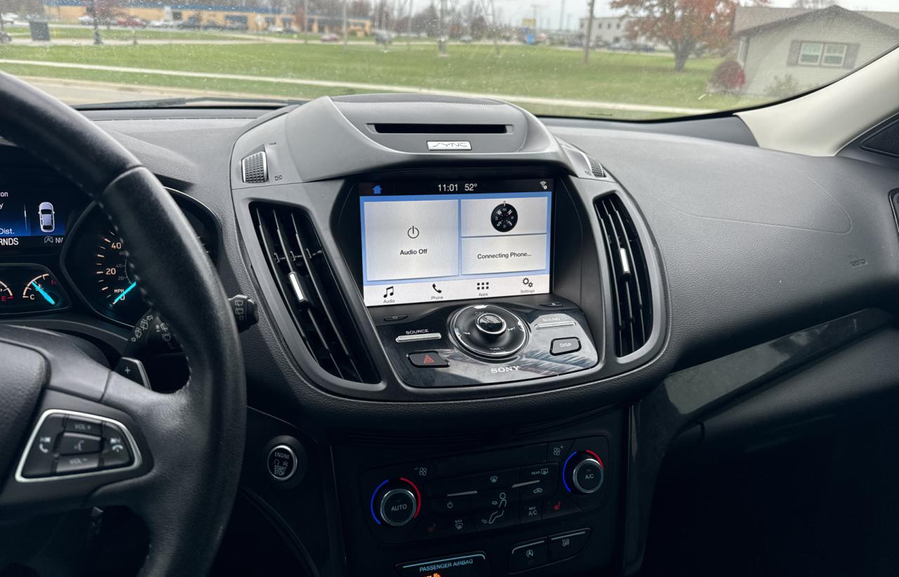 2017 Ford Escape VIN 1FMCU0JD3HUD38821 Copart auction photo, normal wear damage thumbnail 9