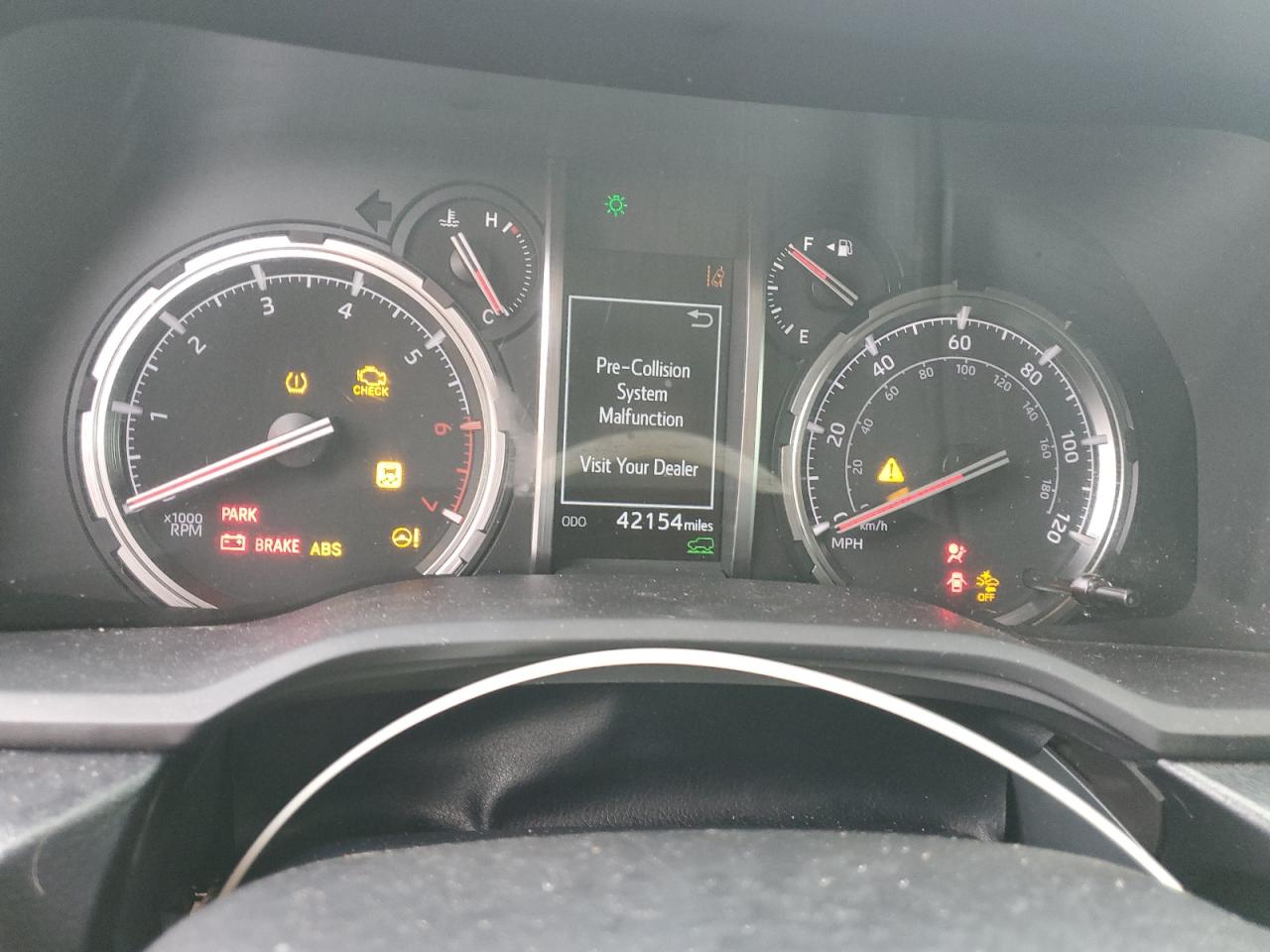 2021 Toyota 4Runner VIN JTEPU5JR1M5862418 Copart auction photo, water/flood / minor dent/scratches damage thumbnail 9