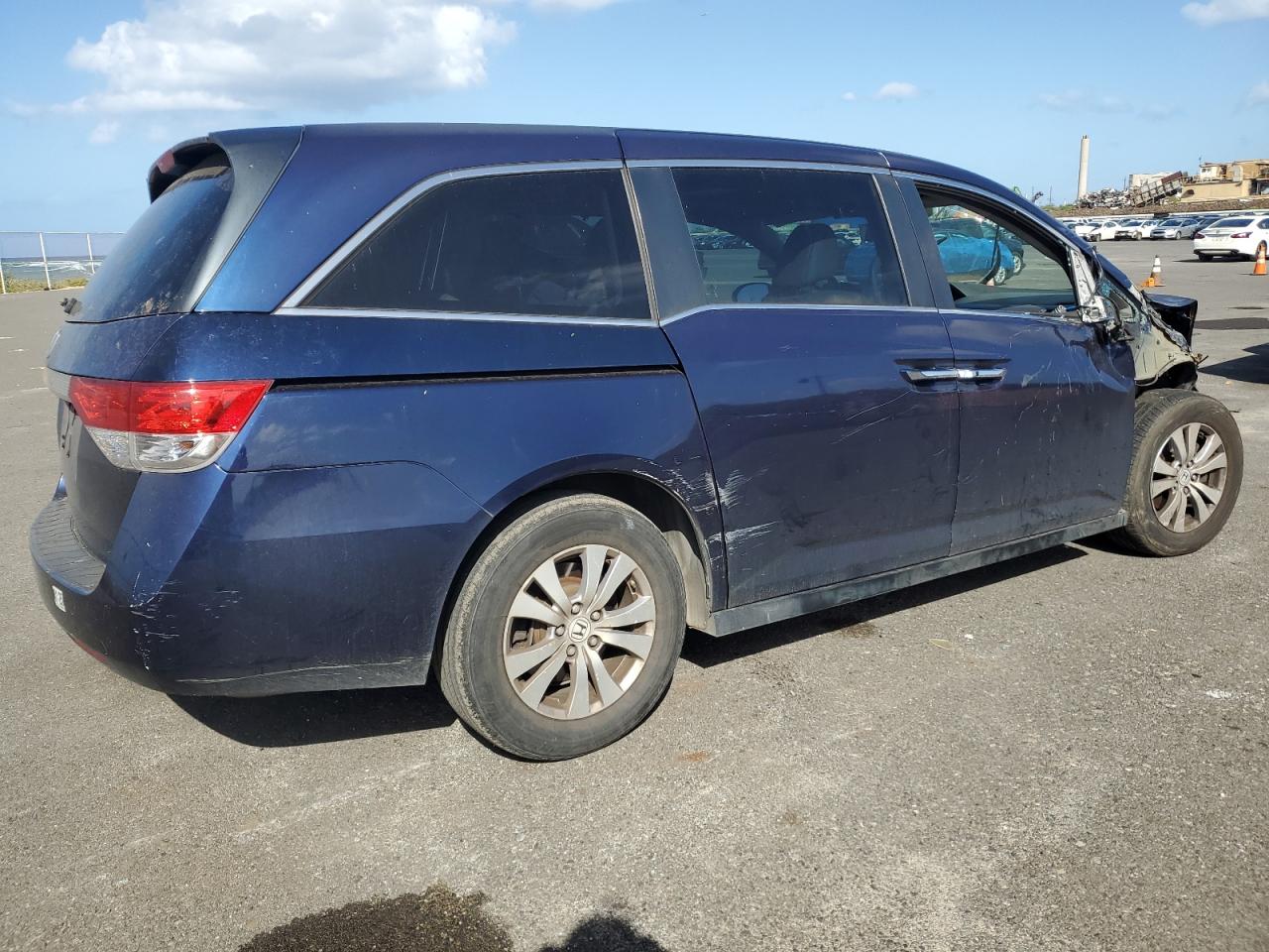 2014 Honda Odyssey VIN 5FNRL5H64EB114757 Copart auction photo, front end / side damage thumbnail 3