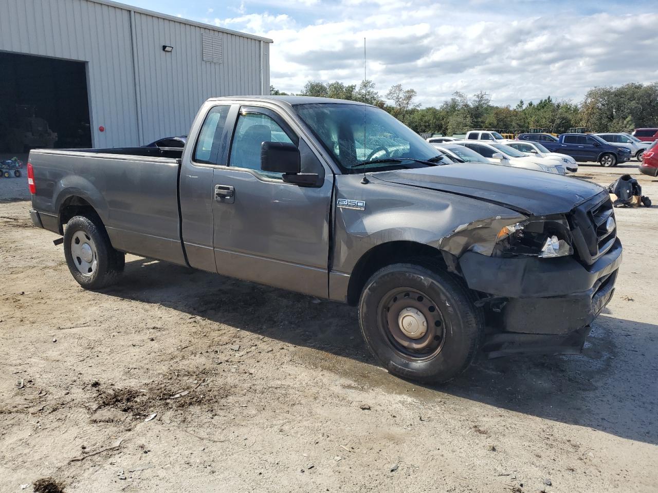 2006 Ford F-150 VIN 1FTRF12286NB37421 Copart auction photo, front end damage thumbnail 4