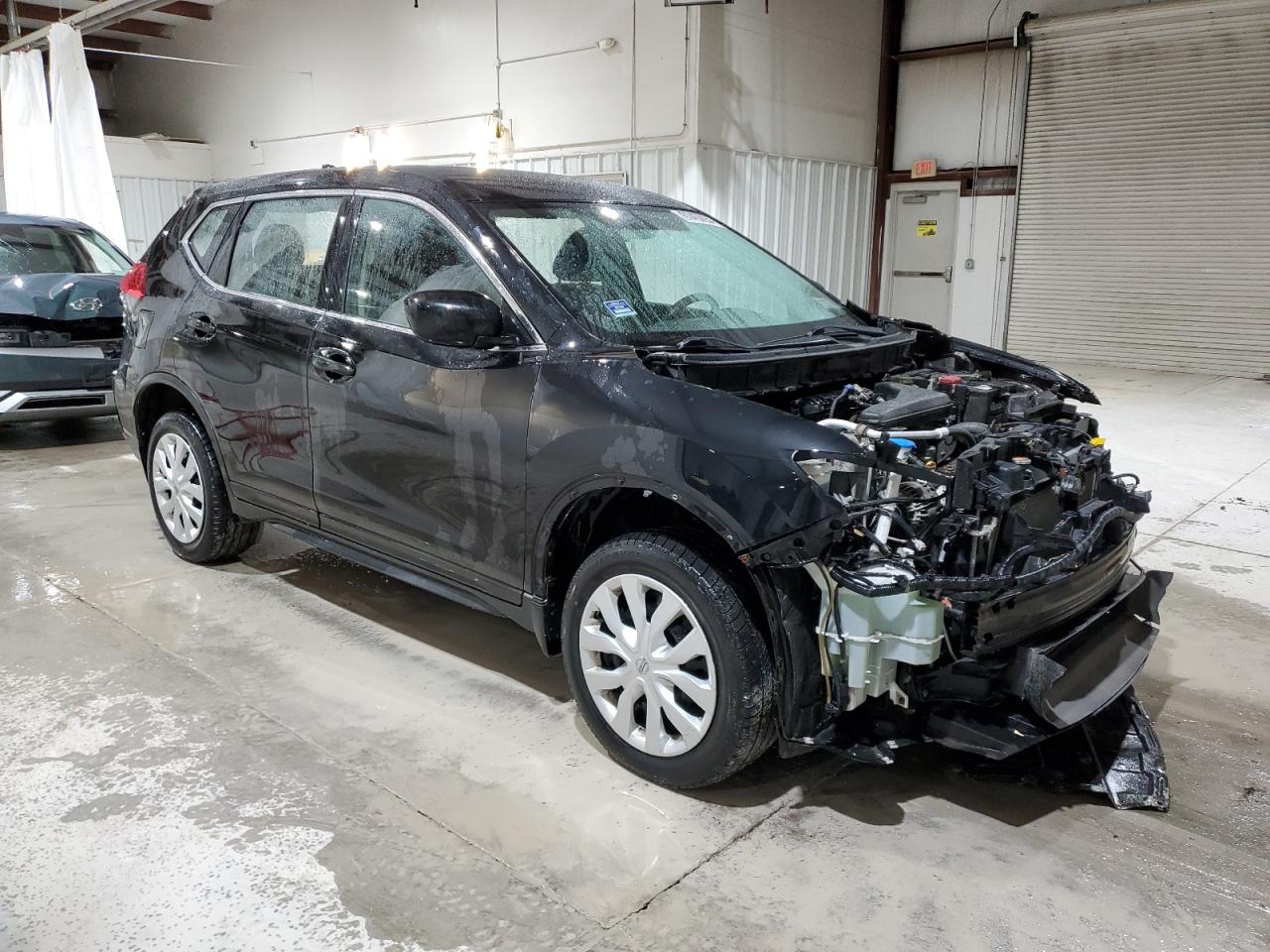 2017 Nissan Rogue VIN JN8AT2MV9HW010472 Copart auction photo, front end damage thumbnail 4