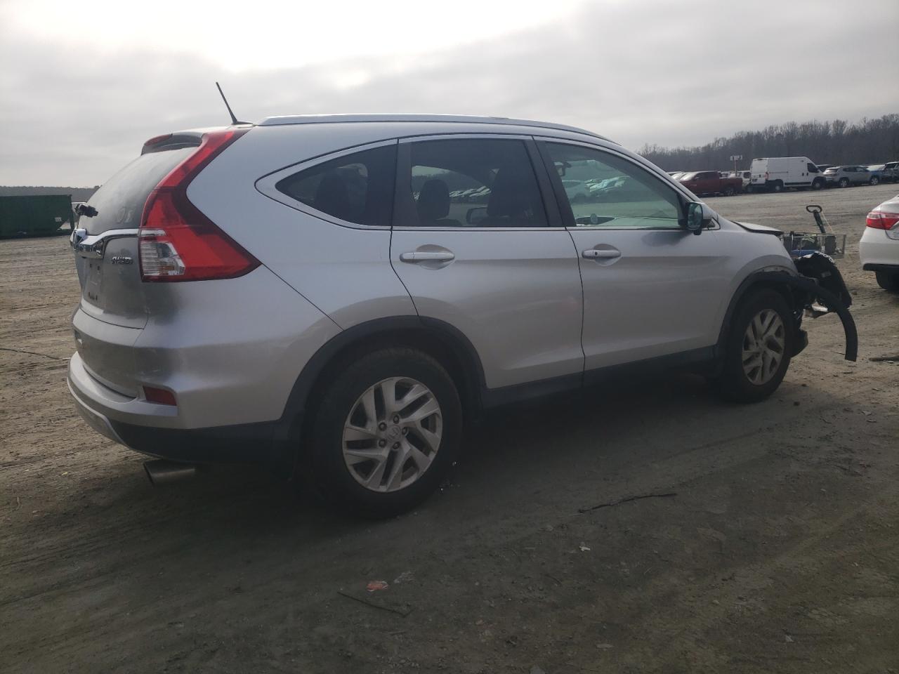 2015 Honda CR-V VIN 2HKRM4H7XFH616031 Copart auction photo, front end / minor dent/scratches damage thumbnail 3