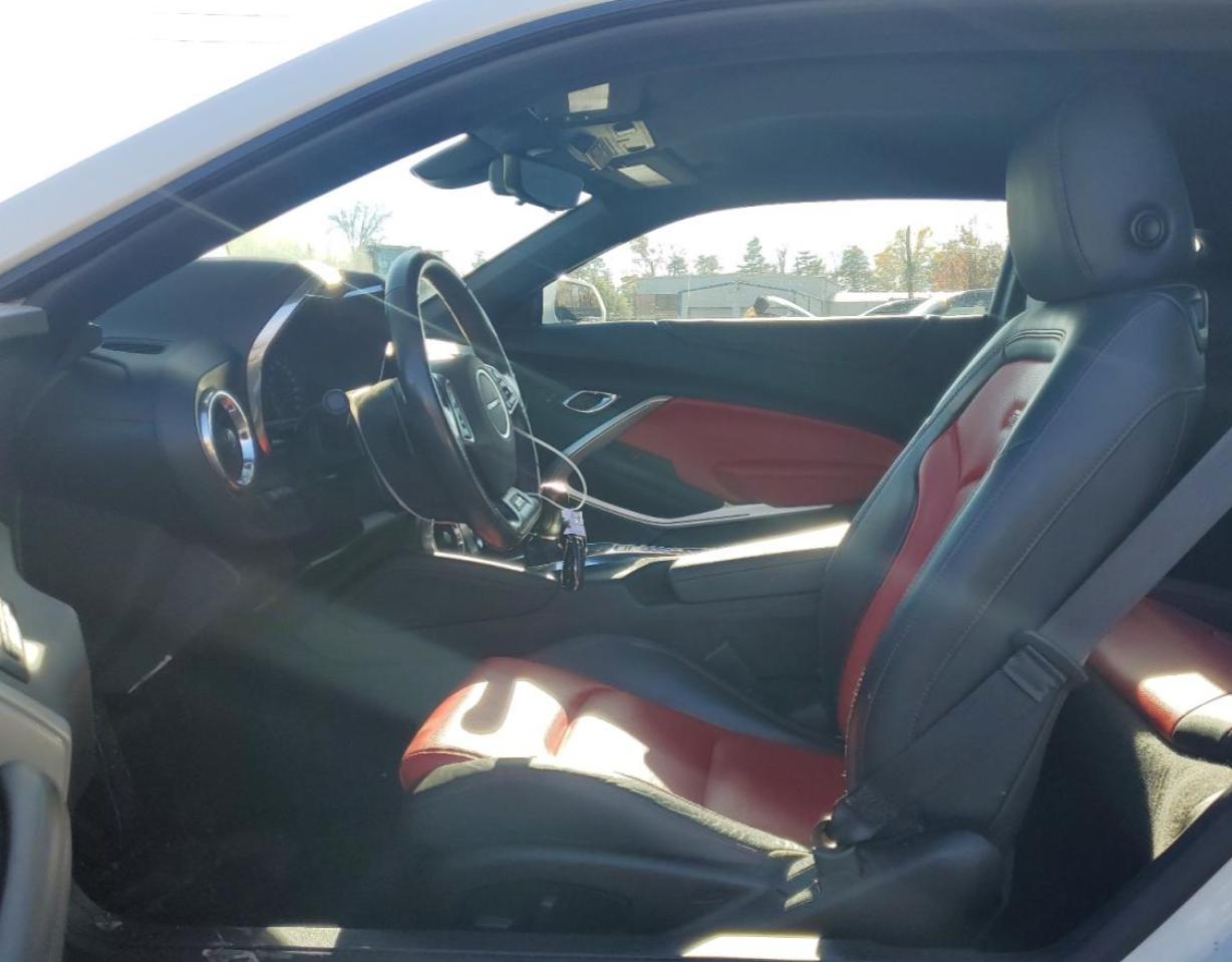 2019 Chevrolet Camaro VIN 1G1FG1R7XK0153217 Copart auction photo, minor dent/scratches damage thumbnail 7