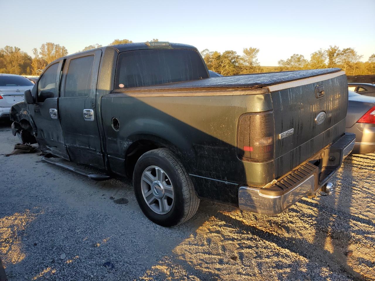 2005 Ford F-150 VIN 1FTPW12555FA76989 Copart auction photo, front end / side damage thumbnail 2