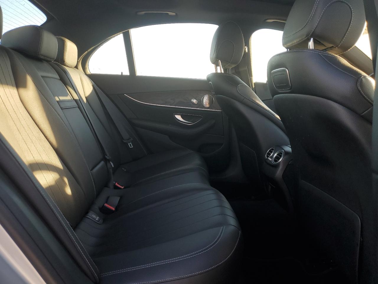 2018 Mercedes-Benz E-klasse VIN WDDZF4JB2JA467788 Copart auction photo, front end damage thumbnail 10