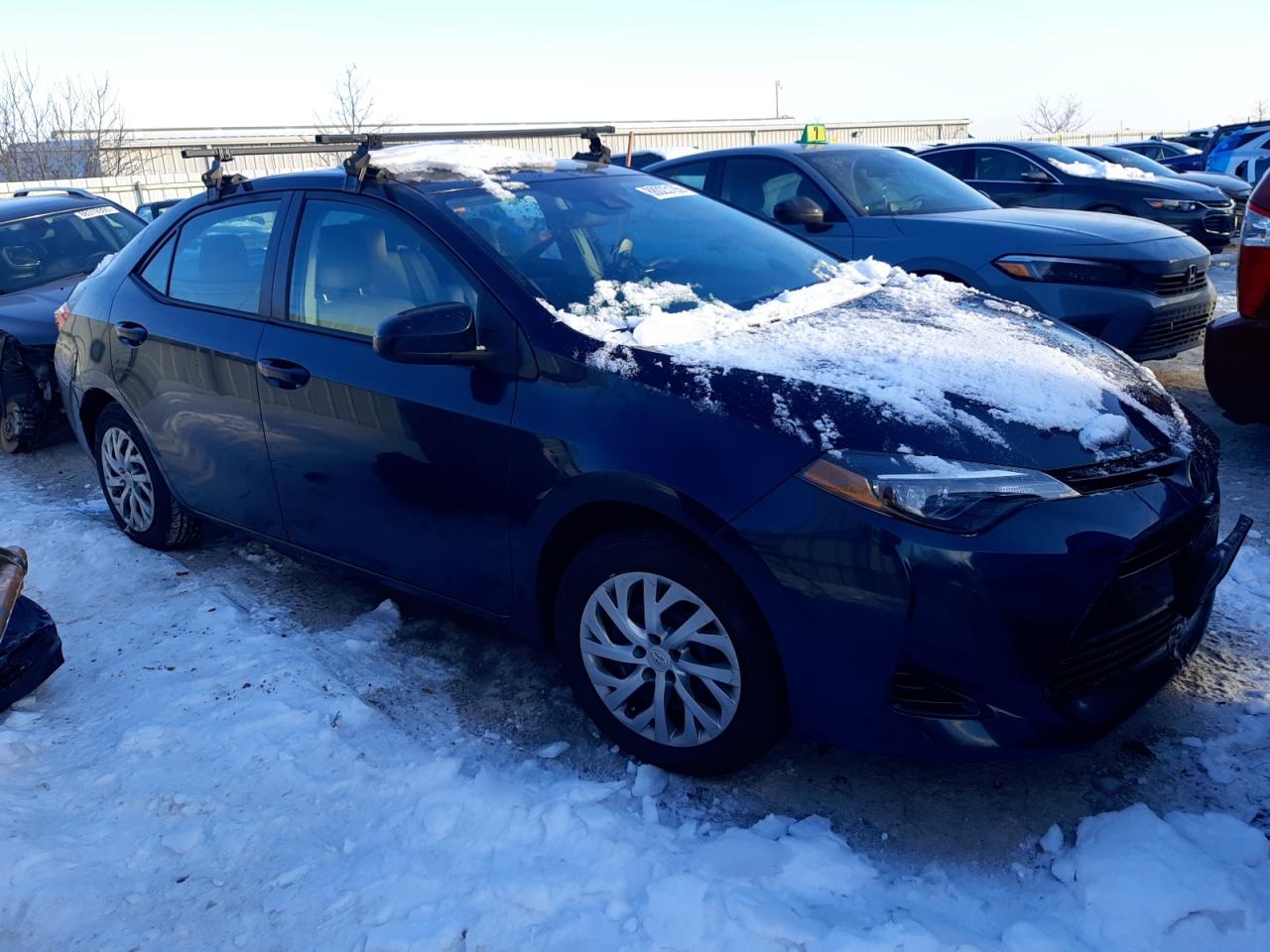 2018 Toyota Corolla VIN 2T1BURHE0JC001576 Copart auction photo, minor dent/scratches damage thumbnail 4