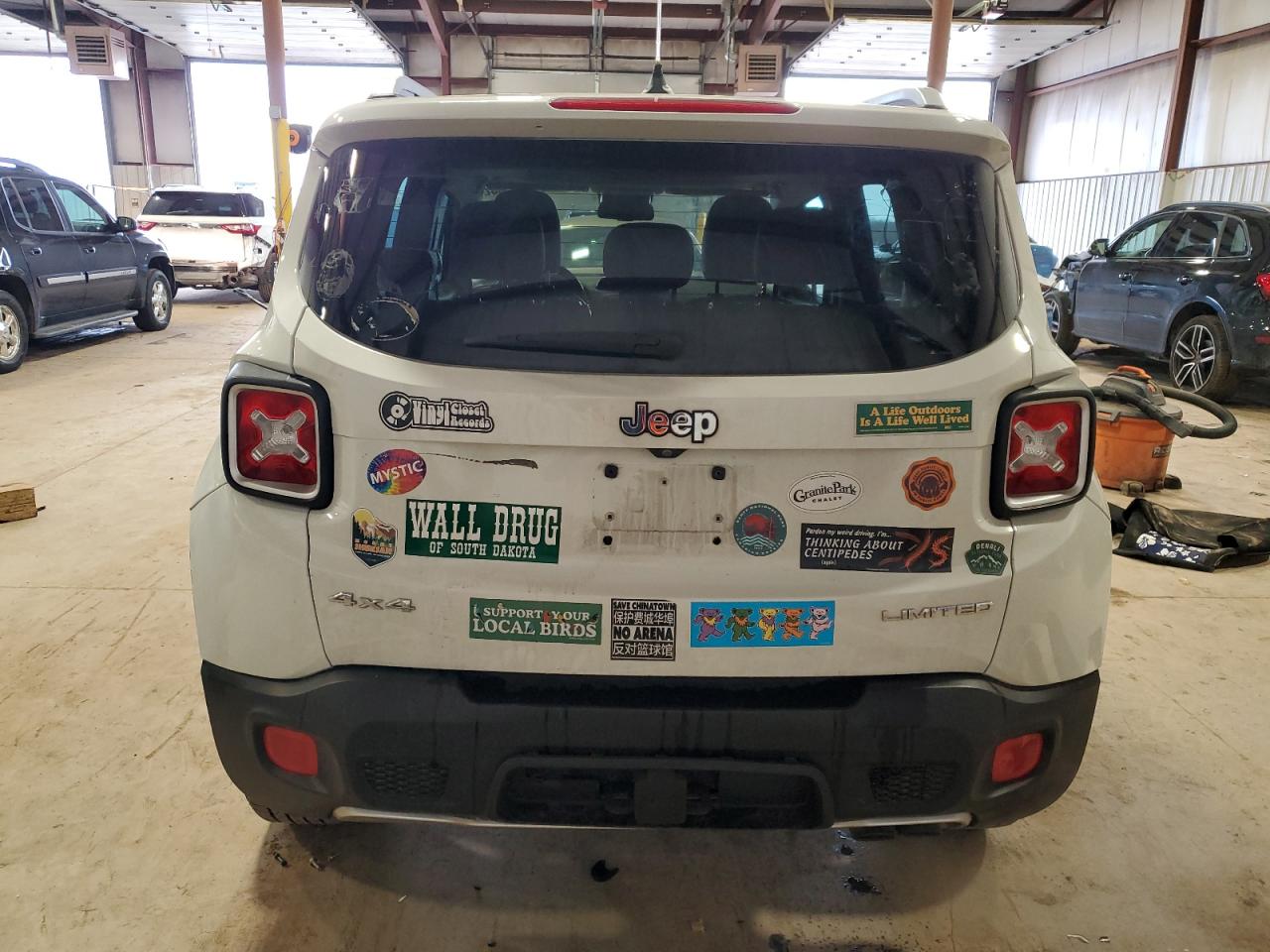 2015 Jeep Renegade VIN ZACCJBDT0FPC47158 Copart auction photo, front end damage thumbnail 6
