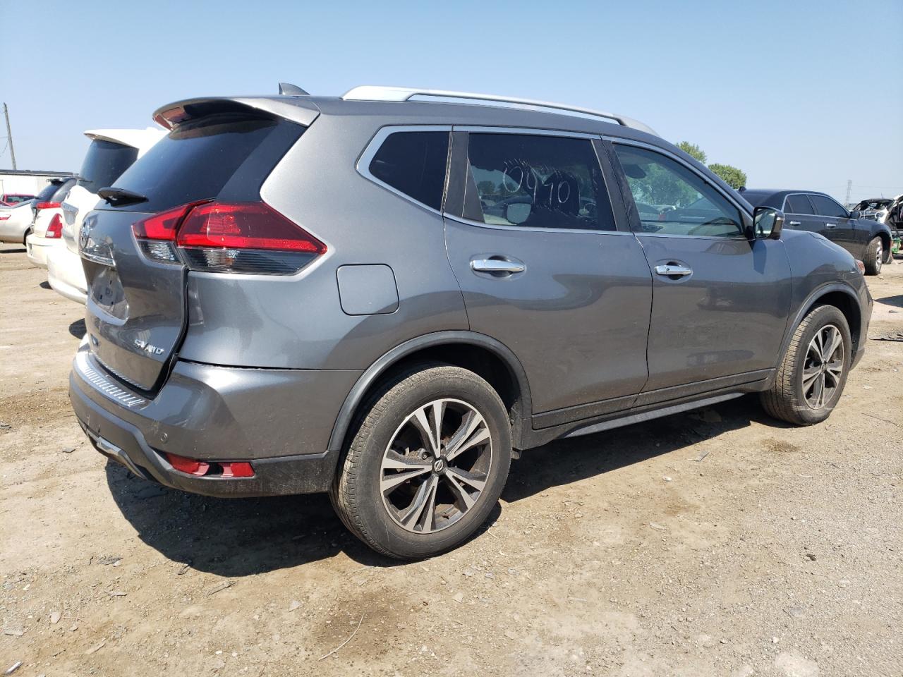 2019 Nissan Rogue VIN JN8AT2MV9KW386404 Copart auction photo, rear end / minor dent/scratches damage thumbnail 3