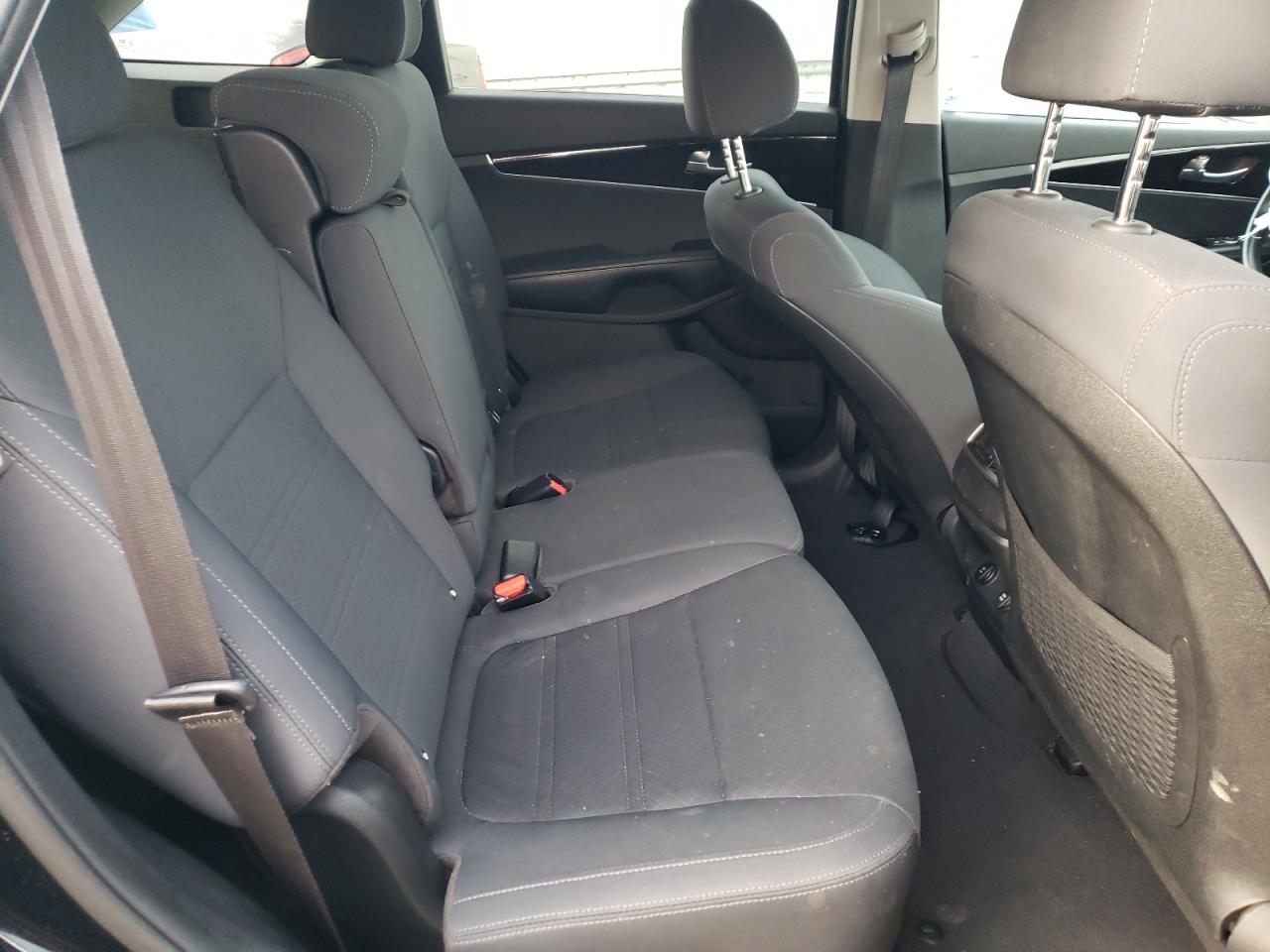 2019 KIA Sorento VIN 5XYPG4A30KG546577 Copart auction photo, front end damage thumbnail 11