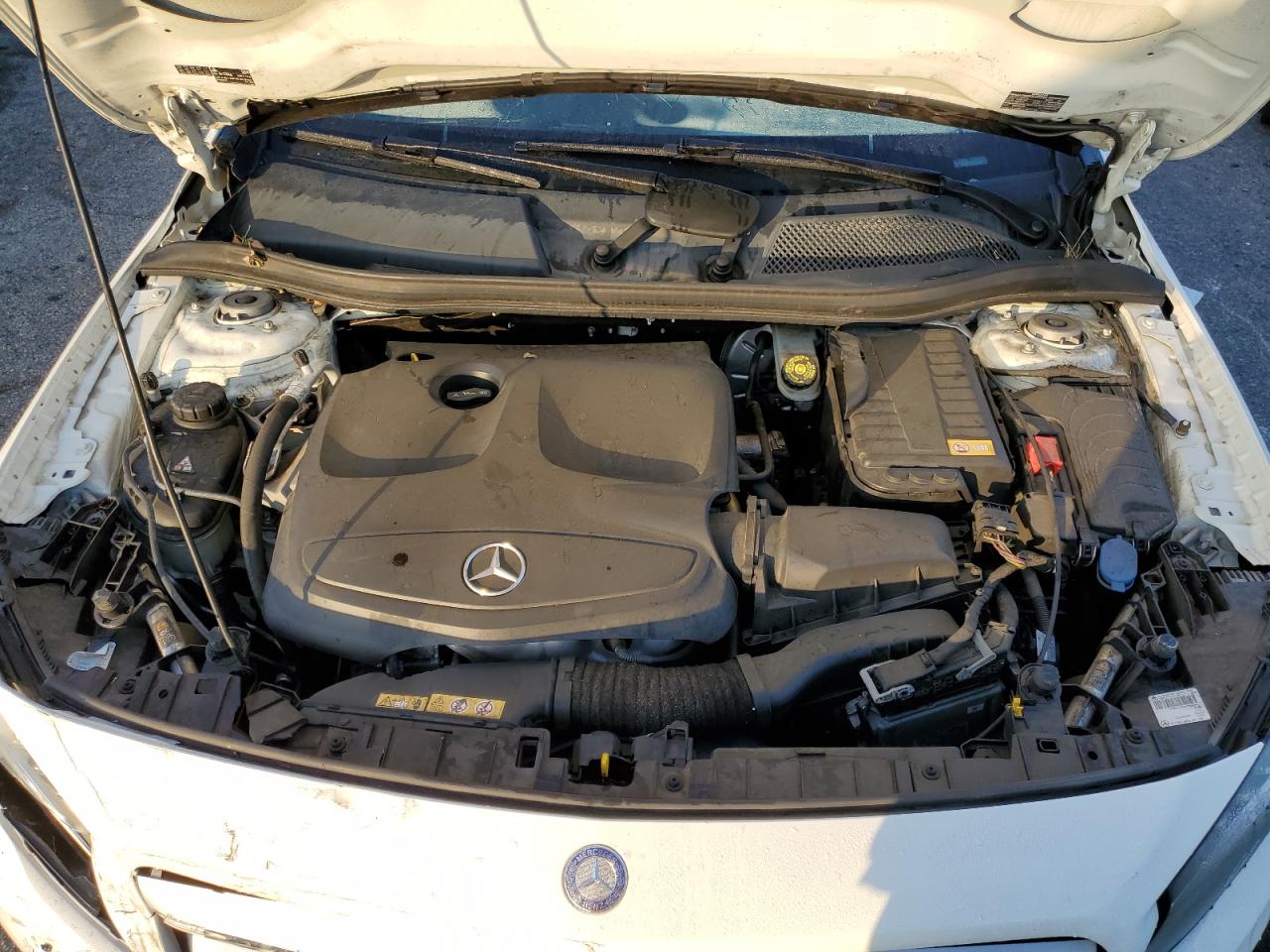 2015 Mercedes-Benz GLA-klasse VIN WDCTG4GB7FJ095001 Copart auction photo, front end / minor dent/scratches damage thumbnail 13