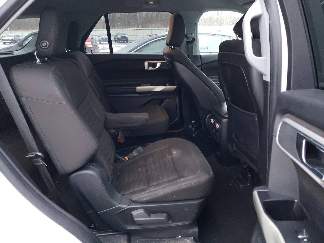 2020 Ford Explorer VIN 1FMSK8DH5LGD04353 Copart auction photo, front end / rear end damage thumbnail 11