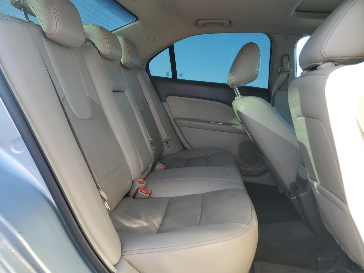 2010 Ford Fusion VIN 3FADP0L35AR293811 Copart auction photo, front end damage thumbnail 10