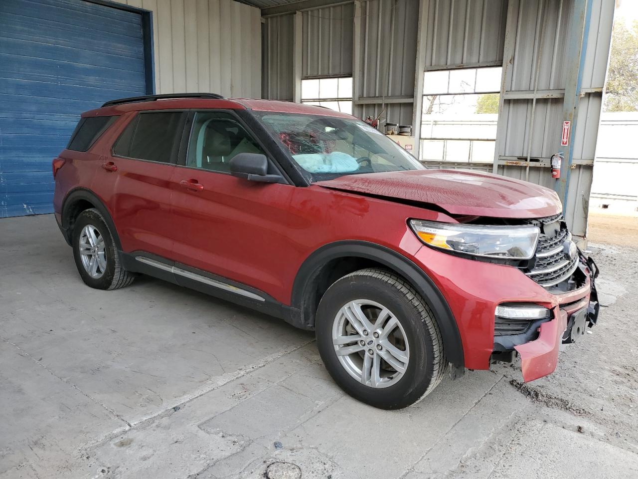 2022 Ford Explorer VIN 1FMSK7DH1NGA64876 Copart auction photo, front end damage thumbnail 4
