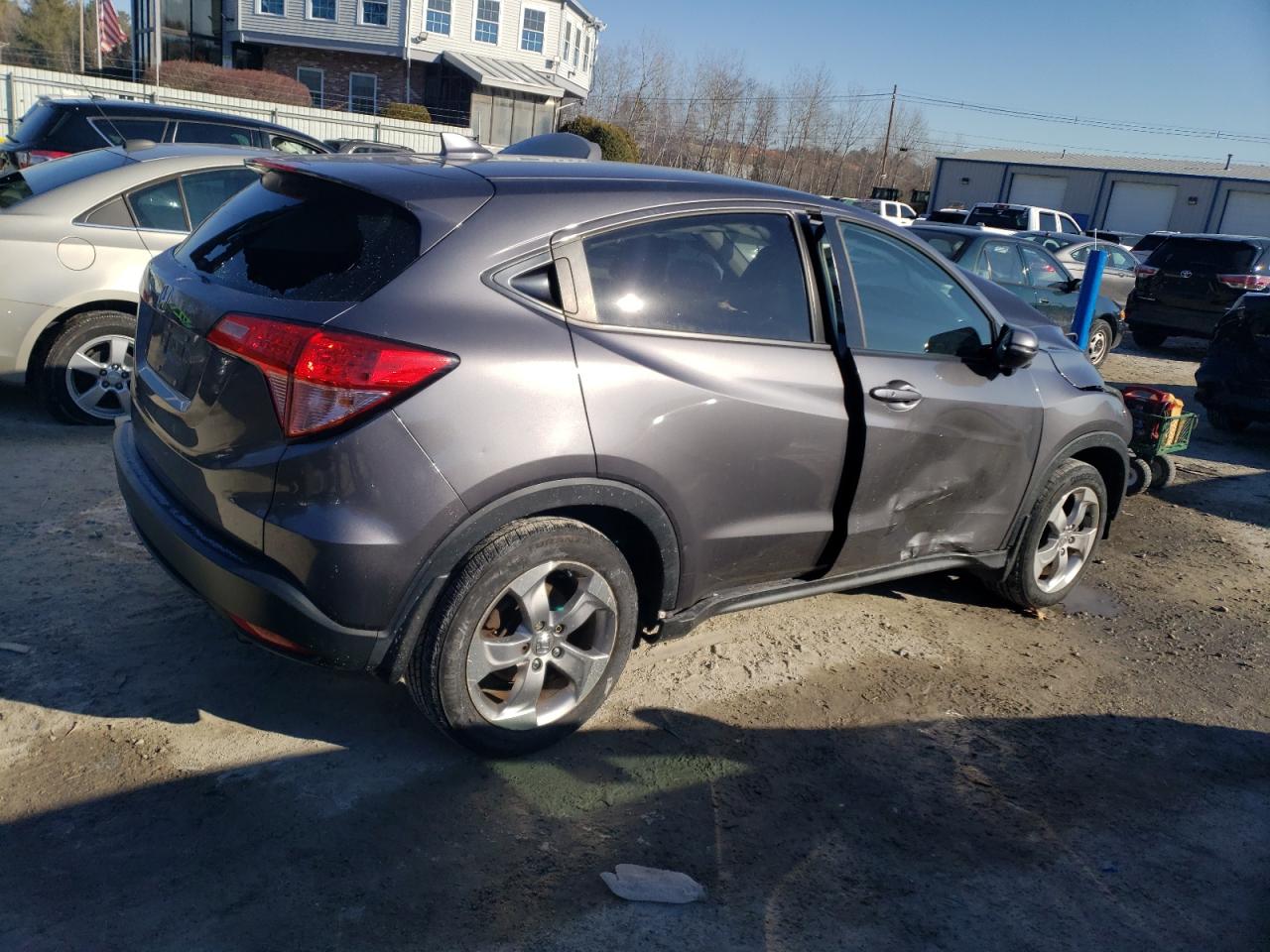 2017 Honda HR-V VIN 3CZRU5H53HM722848 Copart auction photo, side / front end damage thumbnail 3