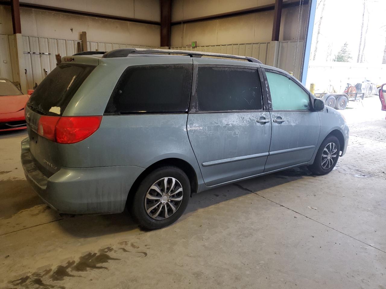 2008 Toyota Sienna VIN 5TDZK23C58S208161 Copart auction photo, side damage thumbnail 3