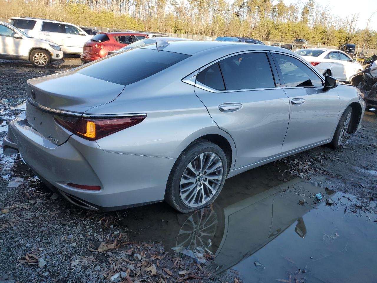 2019 Lexus ES VIN 58ABZ1B13KU023380 Copart auction photo, all over / undercarriage damage thumbnail 3