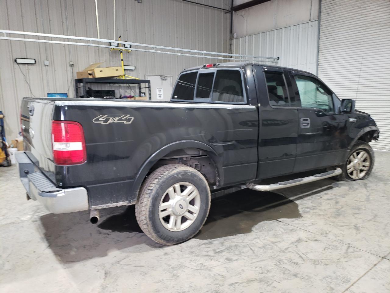 2004 Ford F-150 VIN 1FTPX14504NC10211 Copart auction photo, front end / side damage thumbnail 3
