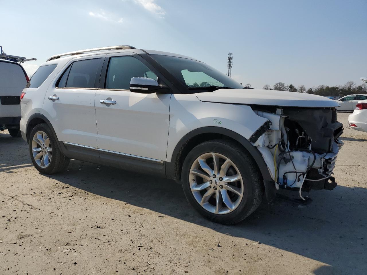 2014 Ford Explorer VIN 1FM5K7F85EGB19355 Copart auction photo, front end damage thumbnail 4
