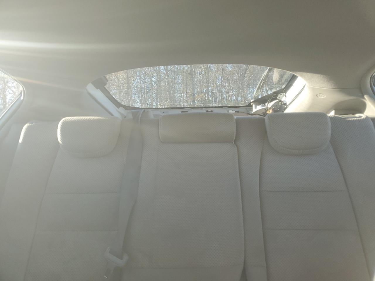 2010 Honda Insight VIN JHMZE2H75AS036342 Copart auction photo, rear end / minor dent/scratches damage thumbnail 10