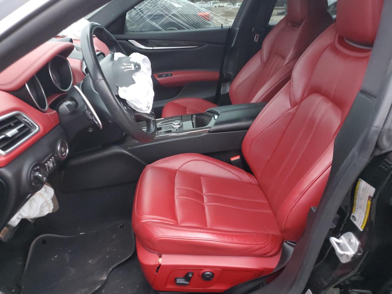 2017 Maserati Ghibli VIN ZAM57RTS0H1196493 Copart auction photo, front end / minor dent/scratches damage thumbnail 7