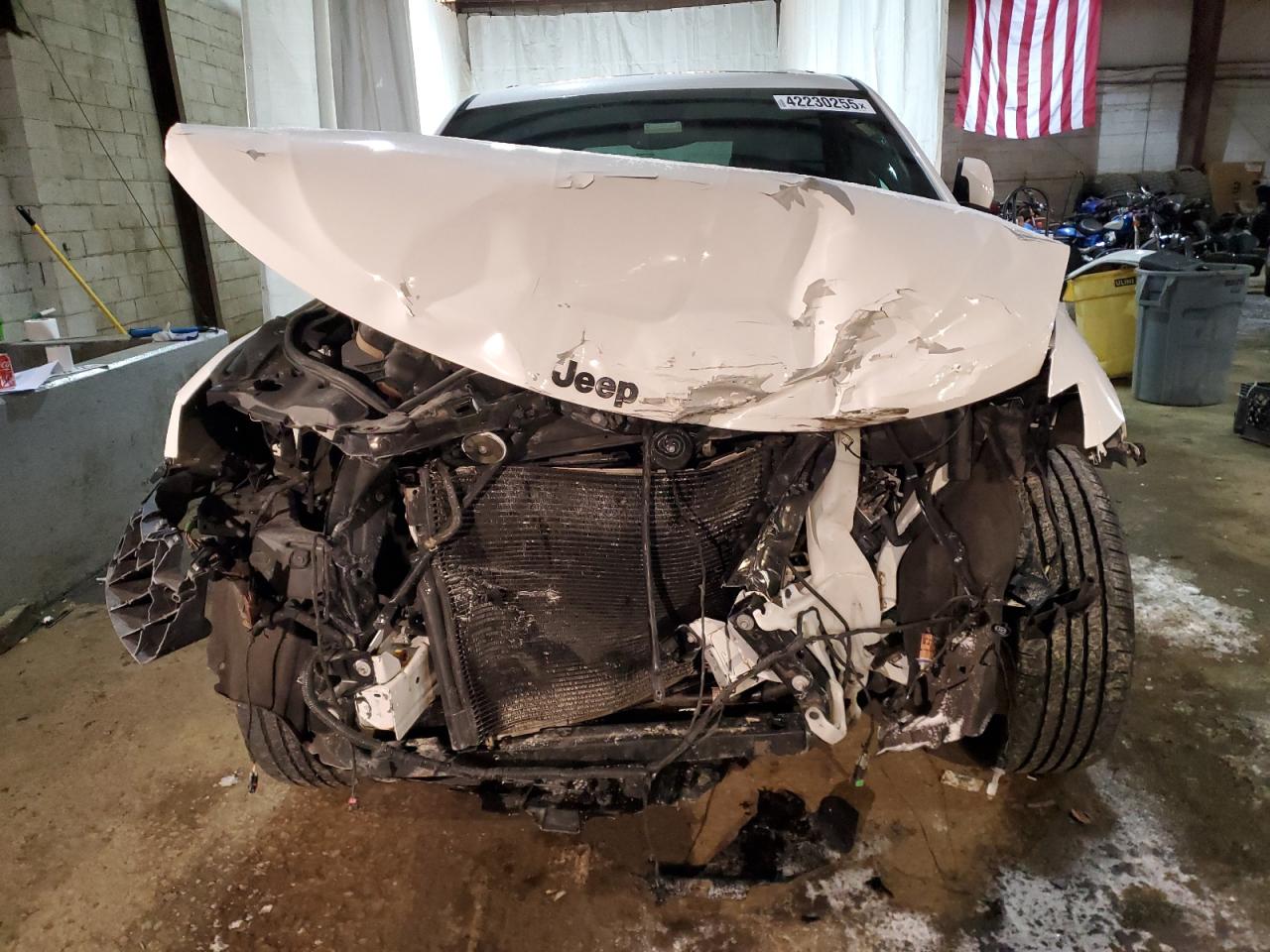 2019 Jeep Grand Cherokee VIN 1C4RJFAG4KC551262 Copart auction photo, front end damage thumbnail 5