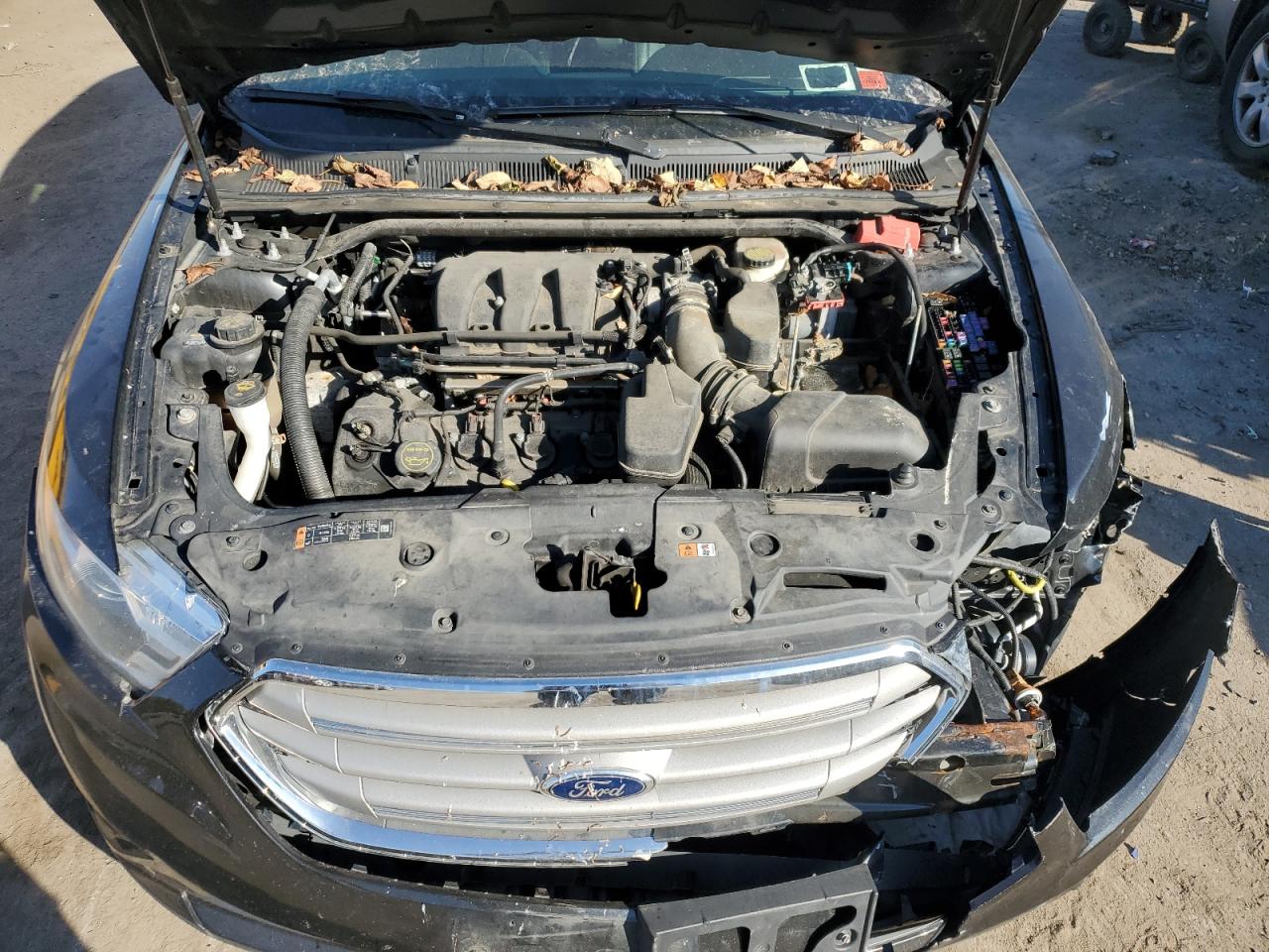 2015 Ford Taurus VIN 1FAHP2E83FG169931 Copart auction photo, all over / side damage thumbnail 11