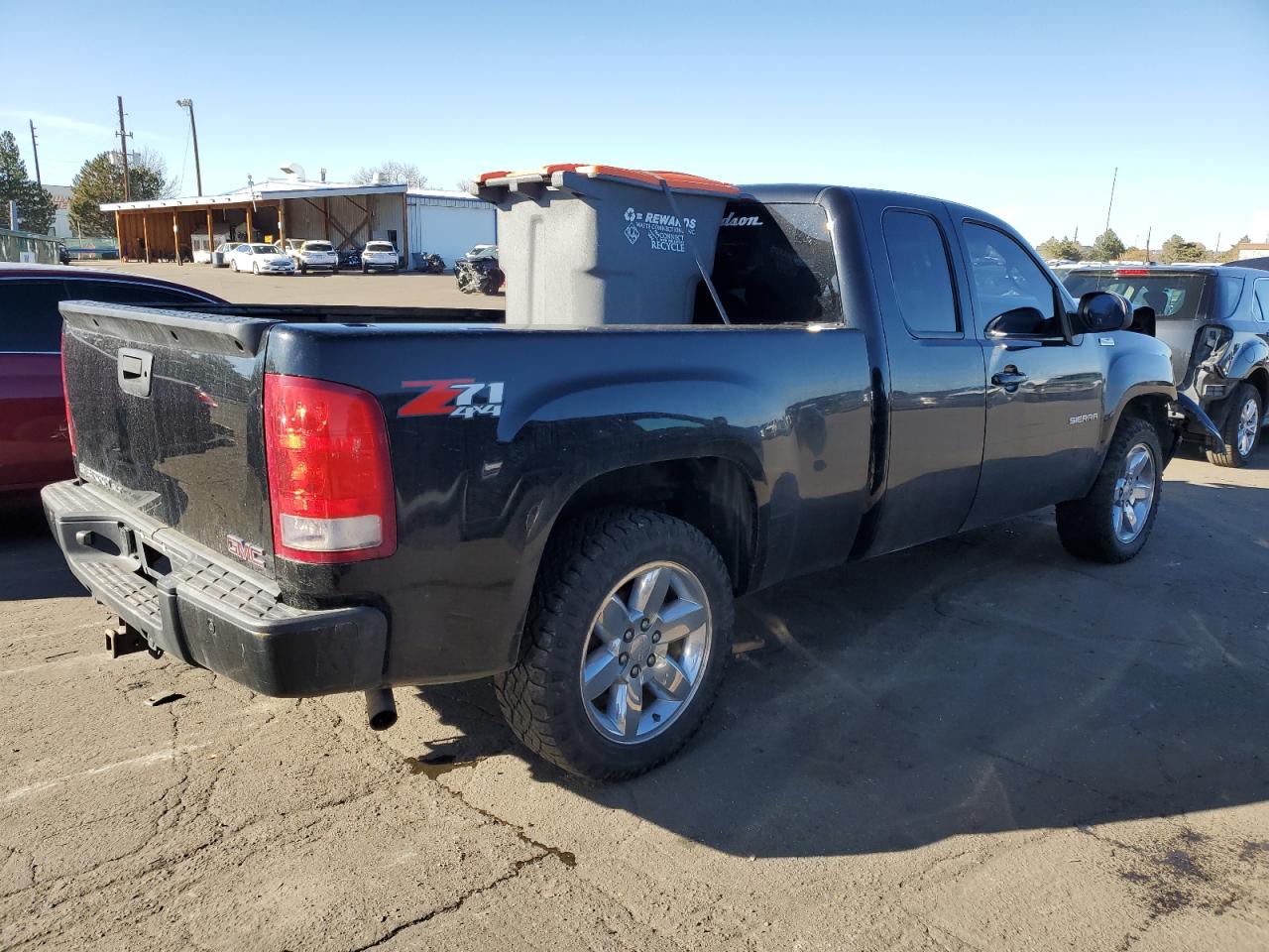 2013 GMC Sierra VIN 1GTR2WE70DZ291501 Copart auction photo, front end damage thumbnail 3