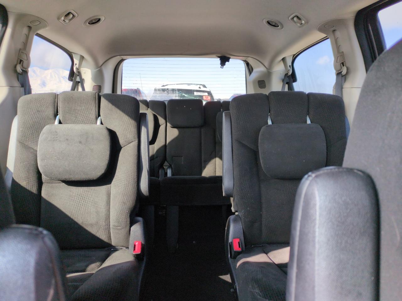 2015 Dodge Caravan VIN 2C4RDGCG5FR744883 Copart auction photo, side damage thumbnail 10