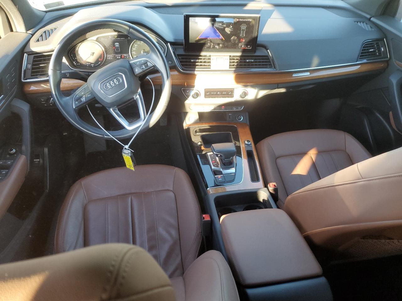 2021 Audi Q5 VIN WA1AAAFY0M2071496 Copart auction photo, rear end / minor dent/scratches damage thumbnail 8