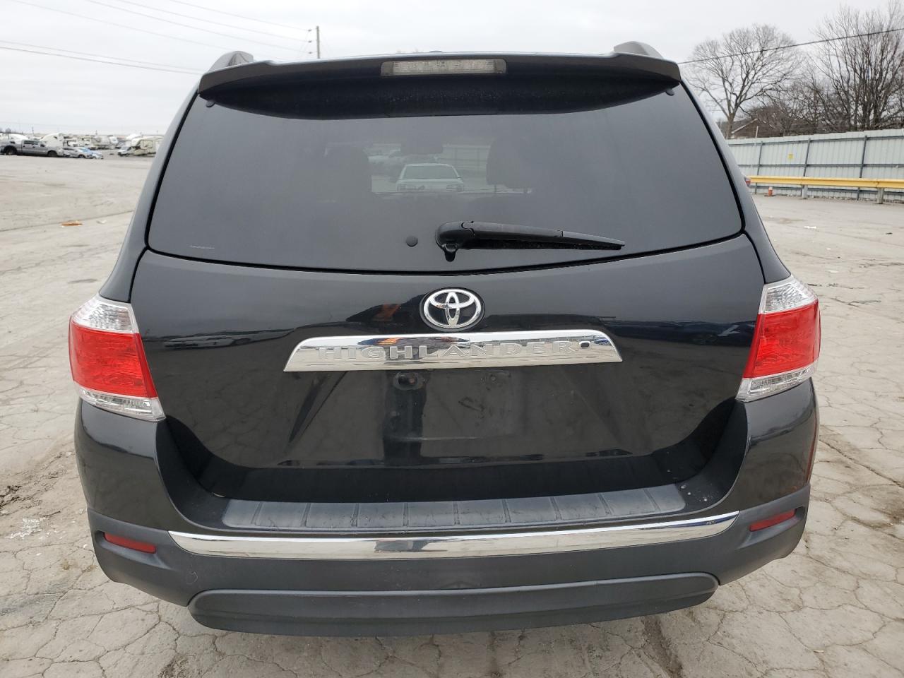 2011 Toyota Highlander VIN 5TDDK3EH2BS089579 Copart auction photo, side damage thumbnail 6