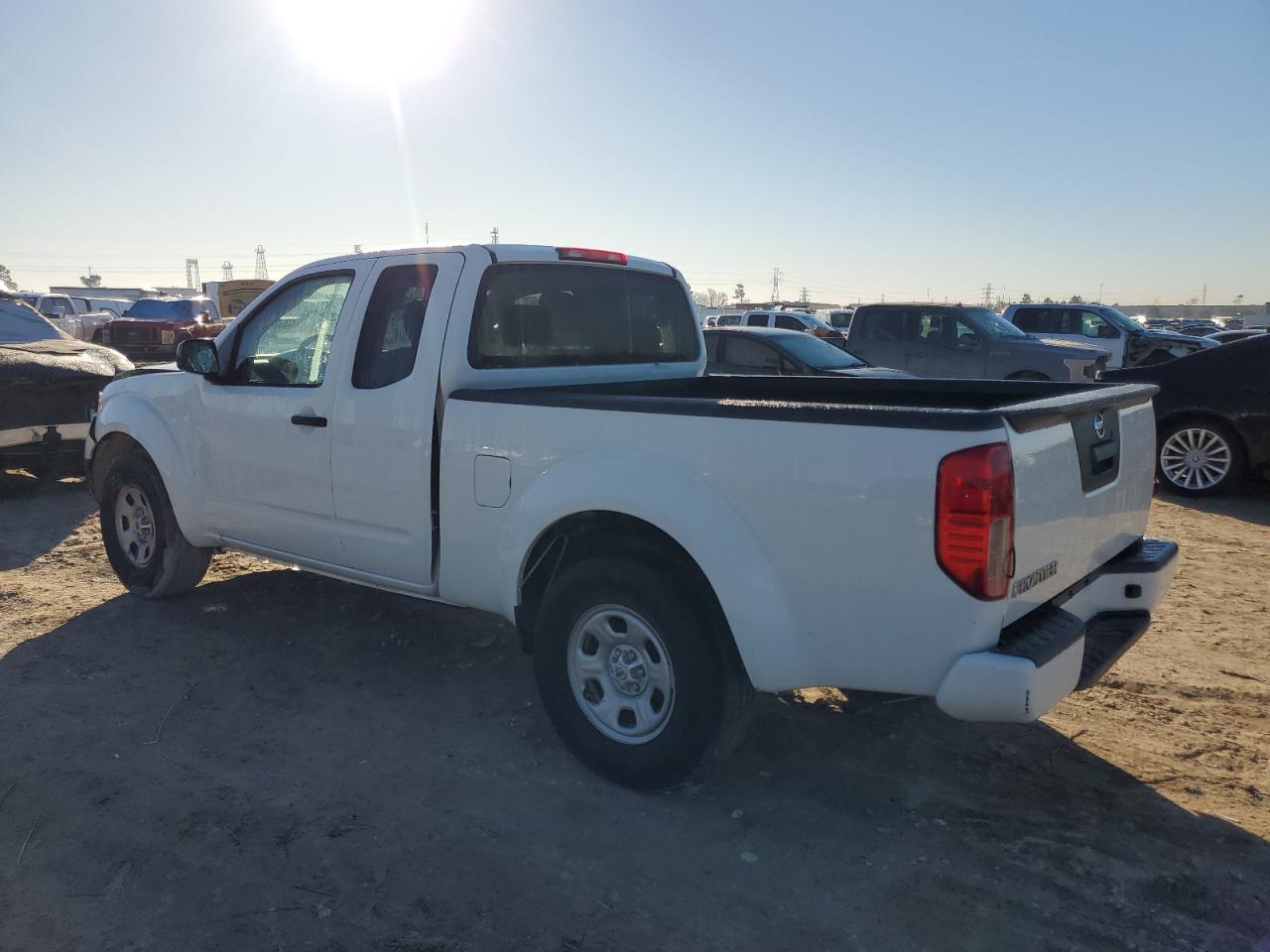2021 Nissan Navara (Frontier) VIN 1N6ED0CE8MN717981 Copart auction photo, front end damage thumbnail 2