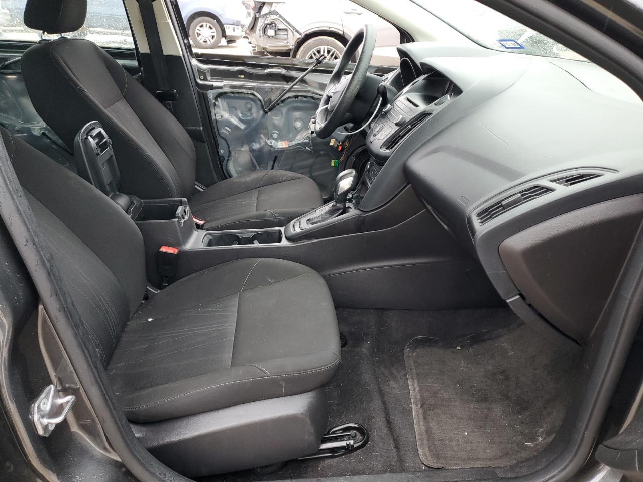 2017 Ford Focus VIN 1FADP3FE7HL290156 Copart auction photo, side / front end damage thumbnail 7