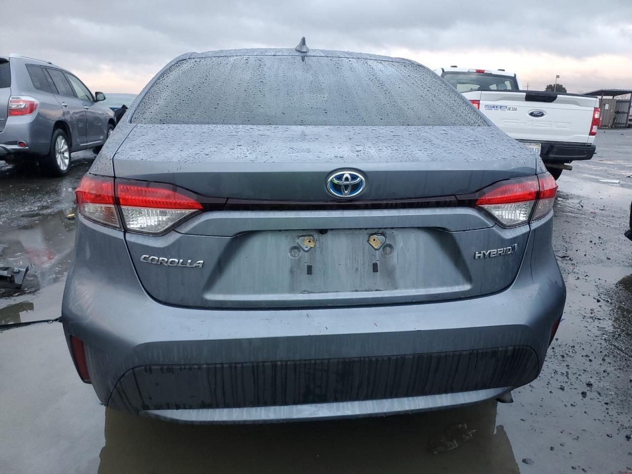 2021 Toyota Corolla VIN JTDEAMDE1MJ005868 Copart auction photo, front end / side damage thumbnail 6